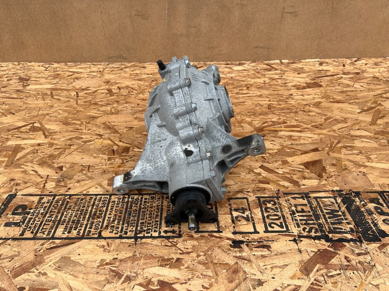 GENESIS G70 2019-2023 OEM REAR DIFFERENTIAL STD 2.0T RWD ASSEMBLY (RATIO 3.727)