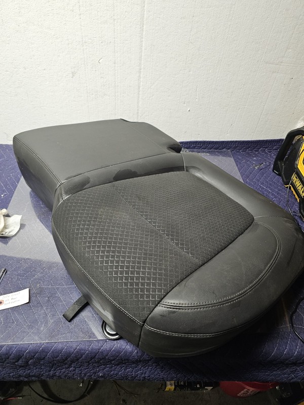 Rear Left Driver Seat Lower Cushion 2021 Buick Encore 2017 2018 2019 2020 2022