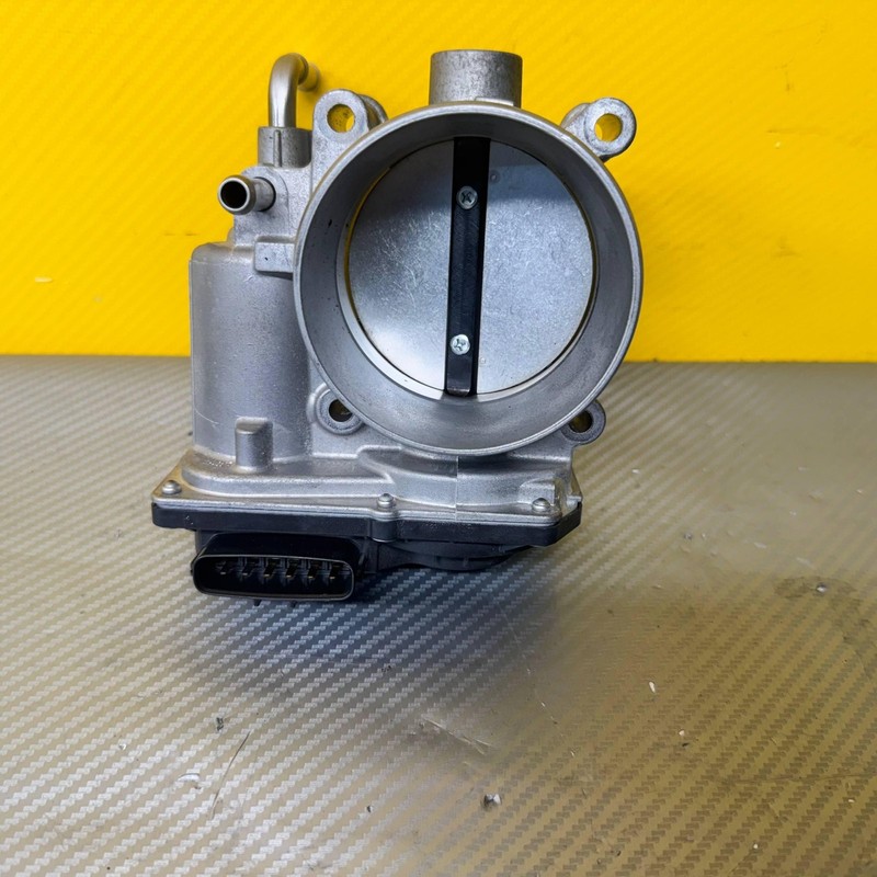 2021 - 2025 LEXUS IS350 3.5L ENGINE THROTTLE BODY VALVE MODULE OEM 22030-31100