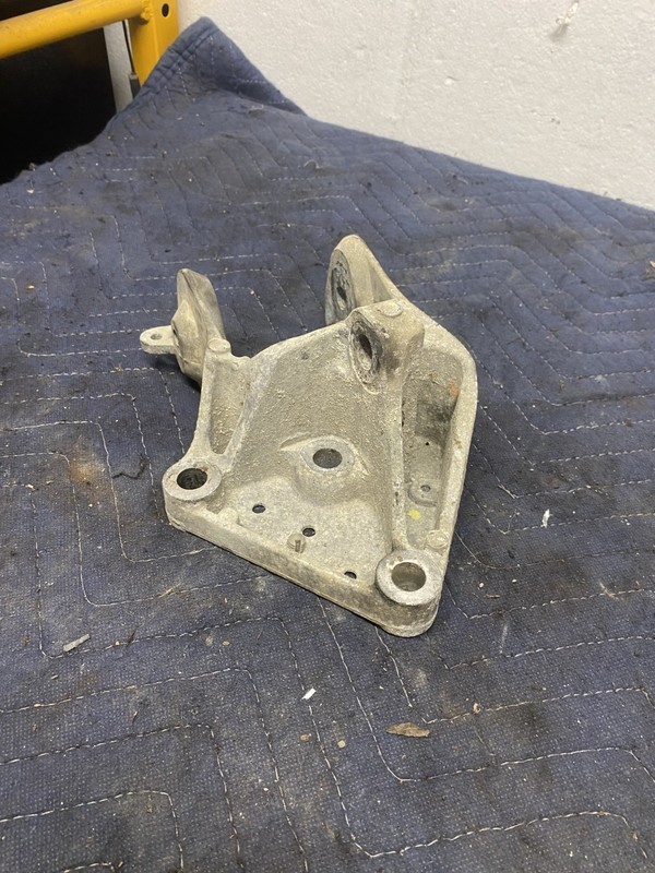 2012 Chrysler Town And Country Rear Engine Mount Bracket OEM