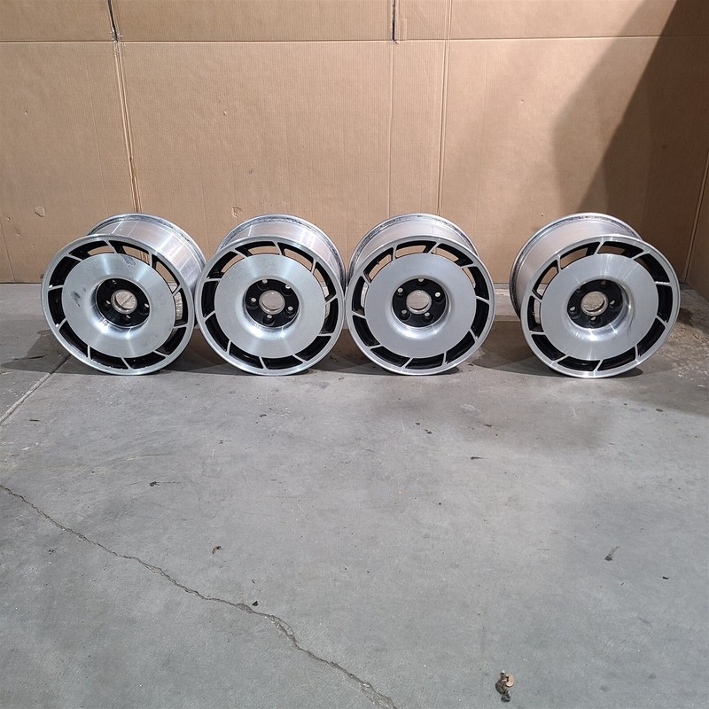 84-87 Corvette C4 OEM Aluminum Wheels Set 16x9.5 Salt Flat Aa7451