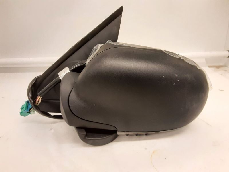 Driver Side View Mirror Power With Integral Turn Signal Fits 06-09 ENVOY 956189