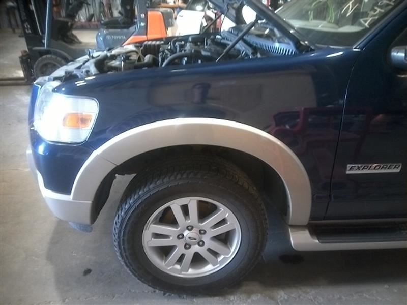 Driver Fender Wheel Lip Moulding Fits 06-09 EXPLORER 2409926