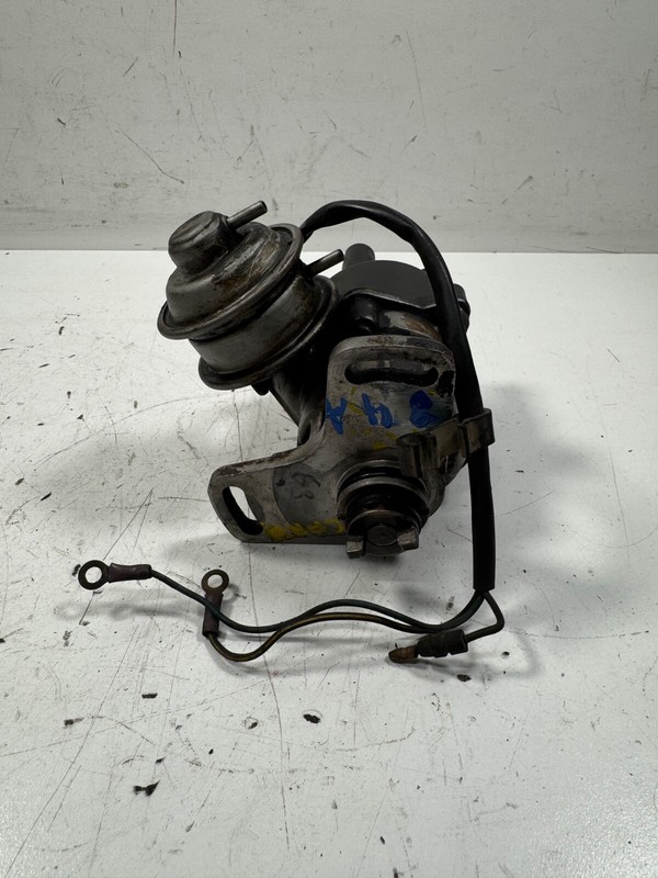84-85 Honda Accord M/T Distributor Assembly Hitachi D4R84-63 OEM