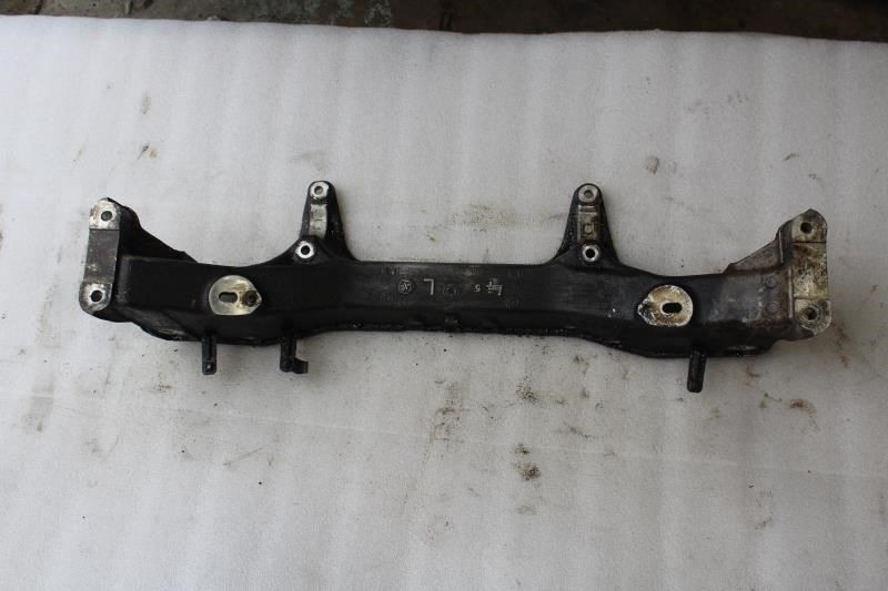 1994 LEXUS LS400 FRONT CROSSMEMBER SUSPENSION SUBFRAME