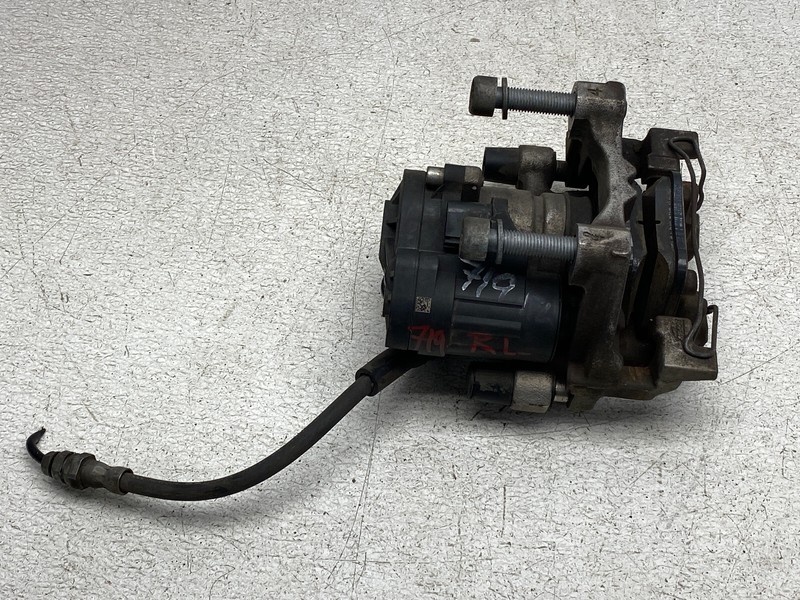 2015-20120 AUDI A3 REAR LEFT DRIVER SIDE BRAKE CALIPER OEM LOT719