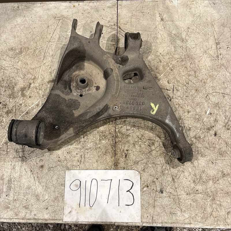 2004-2008 AUDI A4 QUATTRO SEDAN REAR RIGHT LOWER CONTROL ARM OEM