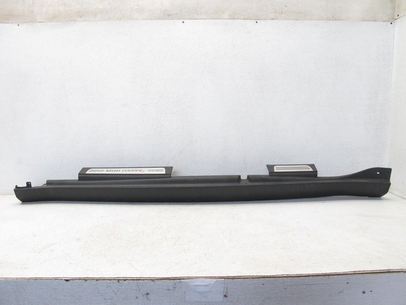 11-16 MINI COOPER S COUNTRYMAN R60 ROCKER PANEL MOLDING TRIM LEFT DRIVER OEM 011