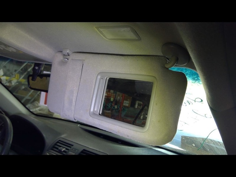 Passenger Right Sun Visor With Illumination Fits 07-11 CAMRY 1650724