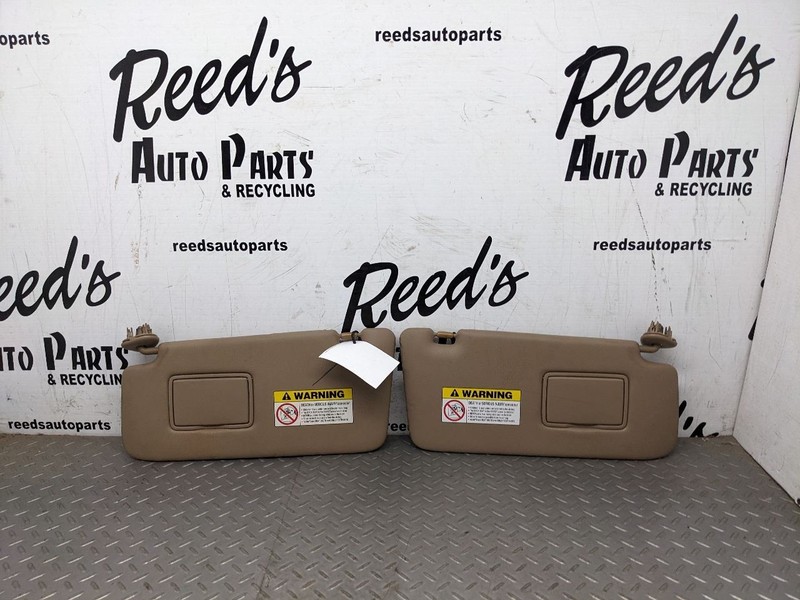 Sun Visor Pair Without Illumination Fits 02-04 CR-V 1155960