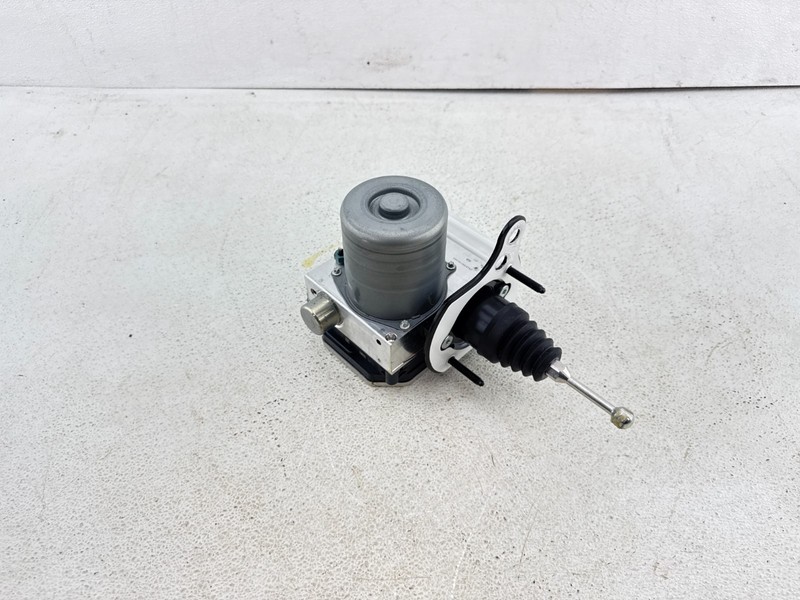 2024-2026 BUICK ENCORE GX POWER BRAKE BOOSTER & ABS CONTROL MODULE OEM