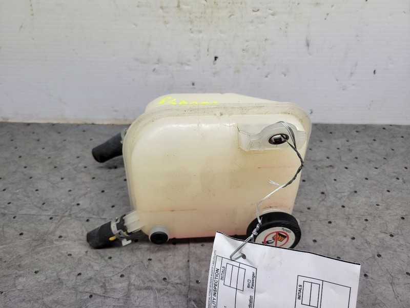Coolant Reservoir Radiator Fits 16-22 PRIUS 1698991