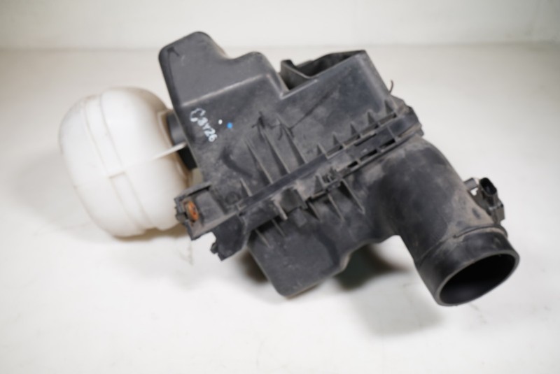 2010-2014 Subaru Legacy Air Filter Cleaner Intake Box Assembly 2.5L OEM A52AJ02