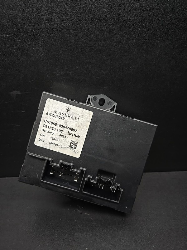 2017-2021 MASERATI QUATTROPORTE POWER LIFT TRUNK CONTROL MODULE 670037049 OEM