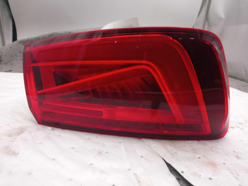 2015 Audi A3 Left Tail Light Assembly Grey OEM Used 67,000 Miles NJ25-28088
