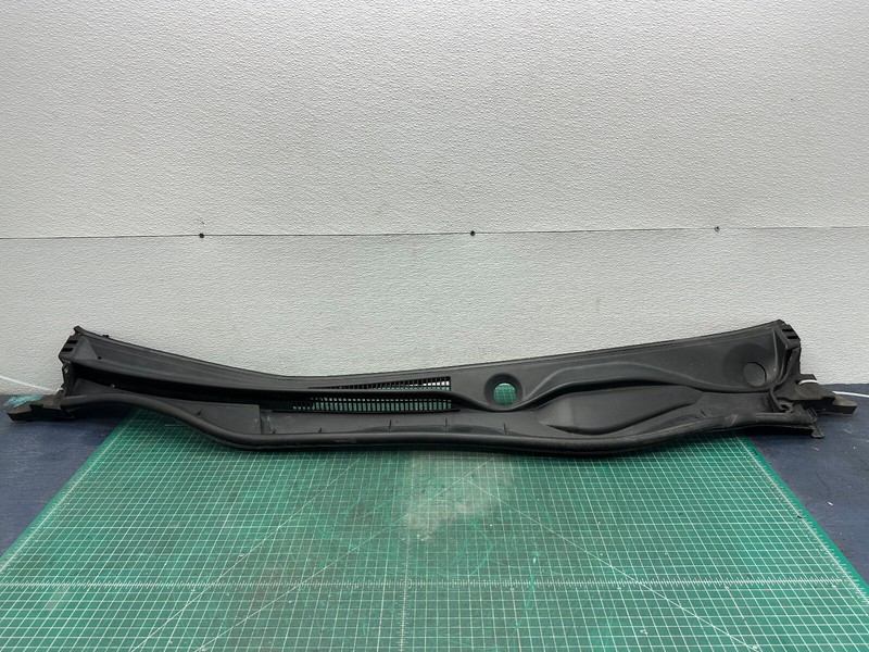 15-24 LEXUS RC300 RC350 FRONT WINDSHIELD WIPER COWL PANEL COVER TRIM GRILLE OEM
