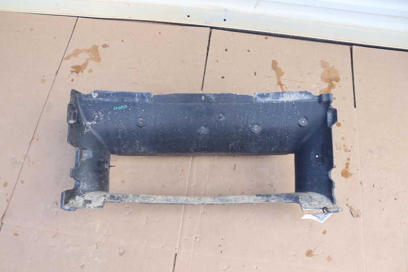 2014-2016 PORSCHE PANAMERA 3.0L HYBRID LOWER RADIATOR SUPPORT AIR DUCT OEM