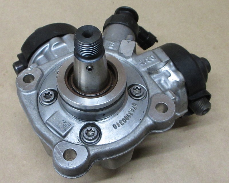 2014-2019 OEM DODGE RAM JEEP ECODIESEL 3.0L BOSCH FUEL INJECTION PUMP 0445010858