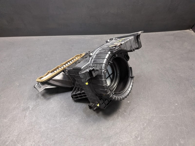 A/C Heater Blower Housing 2015 Honda Odyssey 79305-TK8-A41 2011 2012 2013-2017