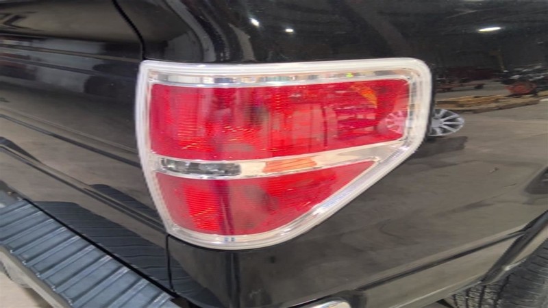 Passenger Tail Light Styleside Fits 09-14 FORD F150 PICKUP 3447544