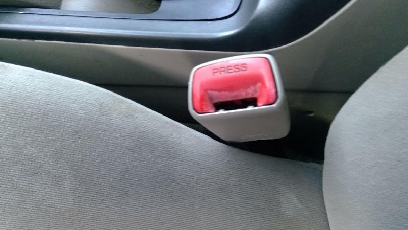 Front Seat Belt Buckle TOYOTA CAMRY 04 05 06