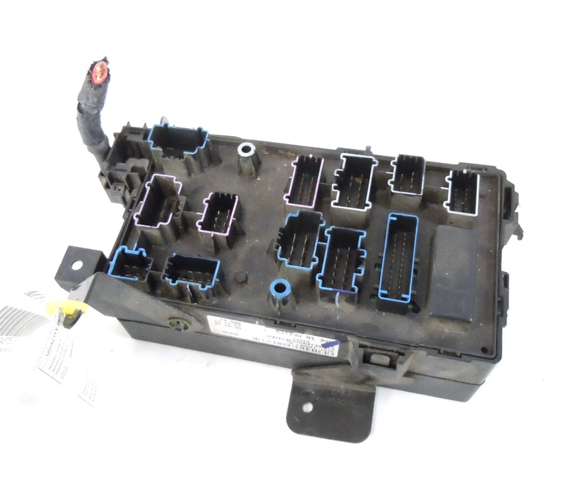 2003 03 Ford F-250 Super Duty Relay Junction Fuse Box OEM 3C3T-14A067-BG