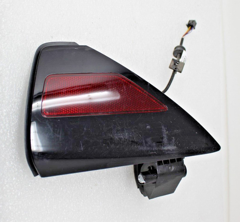 2017-23 TESLA MODEL 3 MOTOR LID TAIL LIGHT CHARGING DOOR Reflector 1566302 AS-IS