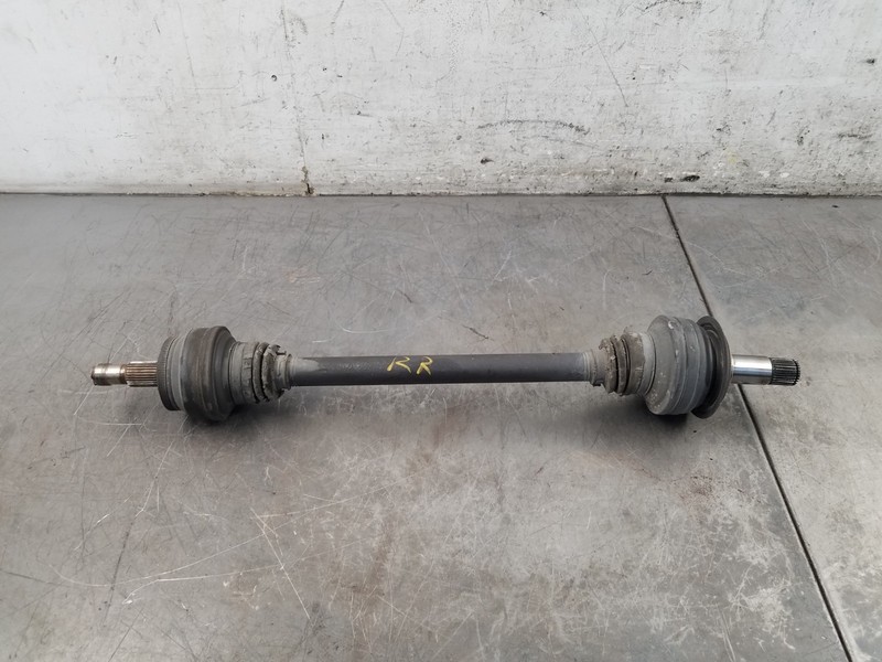 2013 Mercedes Benz AMG E 63 Right Rear CV Axle #2179 D5