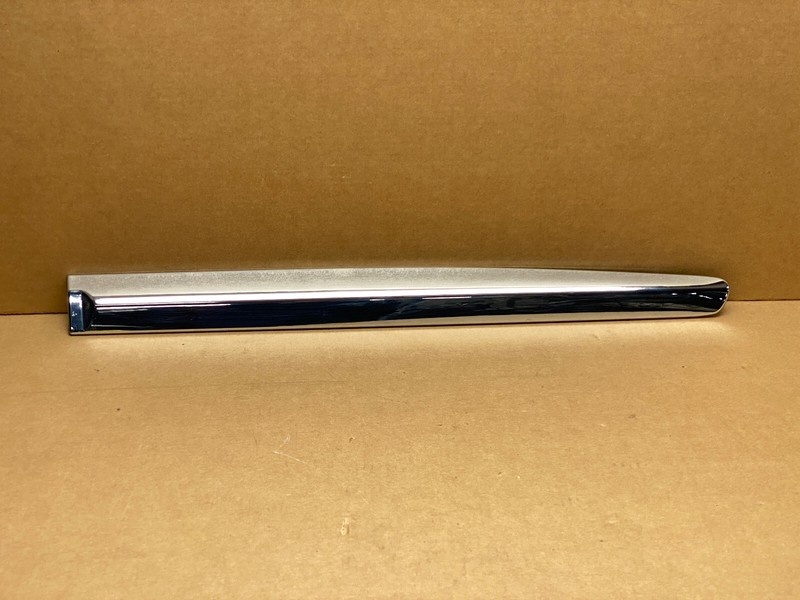 16-20 INFINITI QX60 REAR LEFT DRIVER SIDE EXTERIOR LOWER DOOR TRIM OEM LOT746