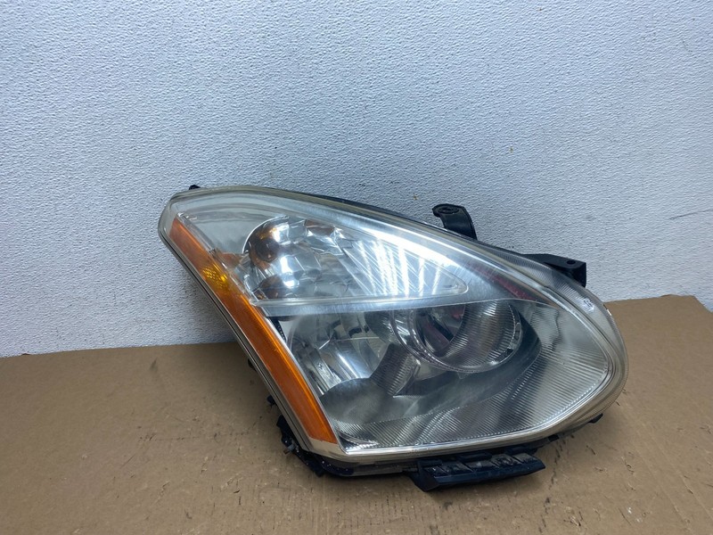2009-2013 Nissan Rogue Right Passenger Xenon HID Headlight OEM AD8001 DW