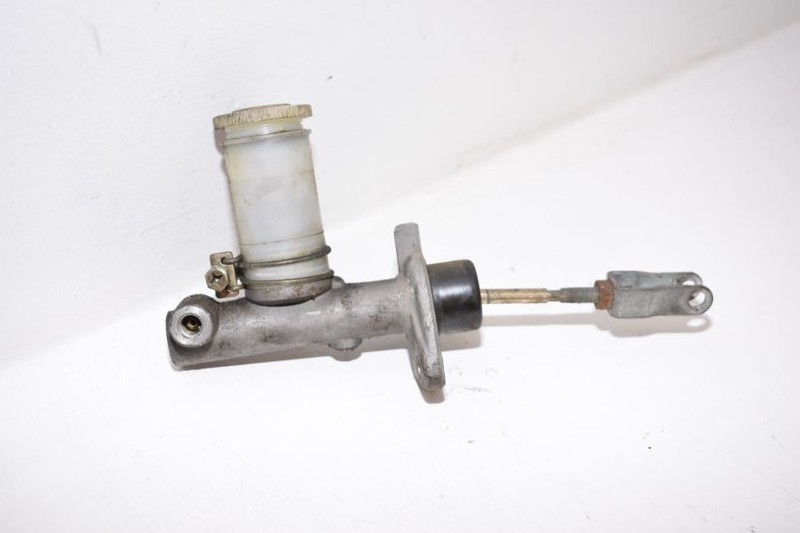 199-1993 NISSAN 240SX S13 KA24DE SILVIA CLUTCH SLAVE CYLINDER AND RESERVOIR