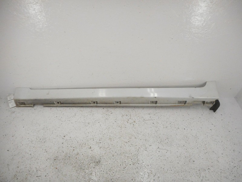 Suzuki Kizashi Rocker Panel Moulding Side Skirt Driver Left OEM 2010-2013