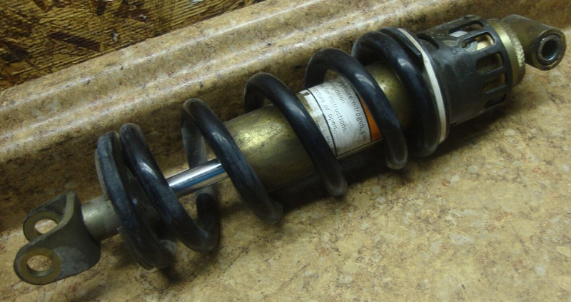 1992 Yamaha FZR600 FZR 600 R FZR600R Rear Center Uni Shock Mono Spring Back 92