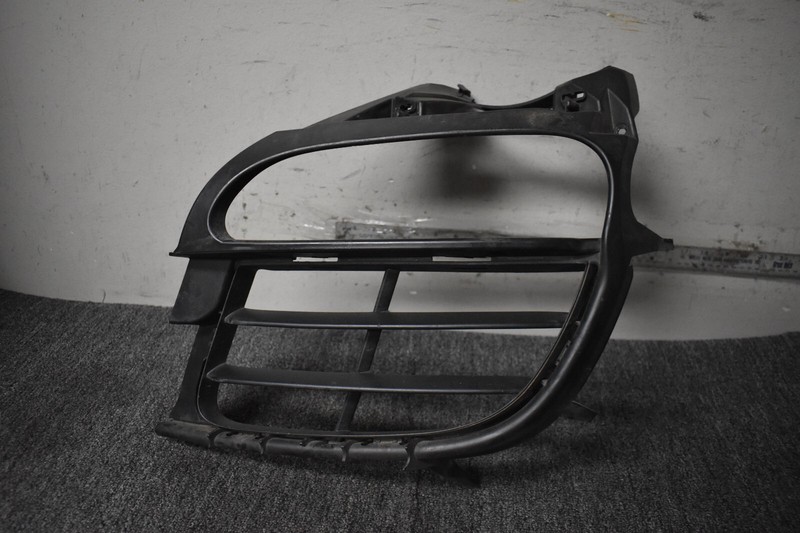 PORSCHE 997 BUMPER GRILLE FACTORY OEM`