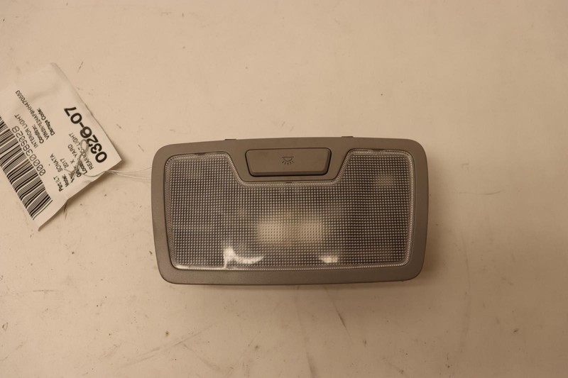 2015-2019 HYUNDAI SONATA REAR OVERHEAD ROOF DOME LIGHT READING LAMP OEM