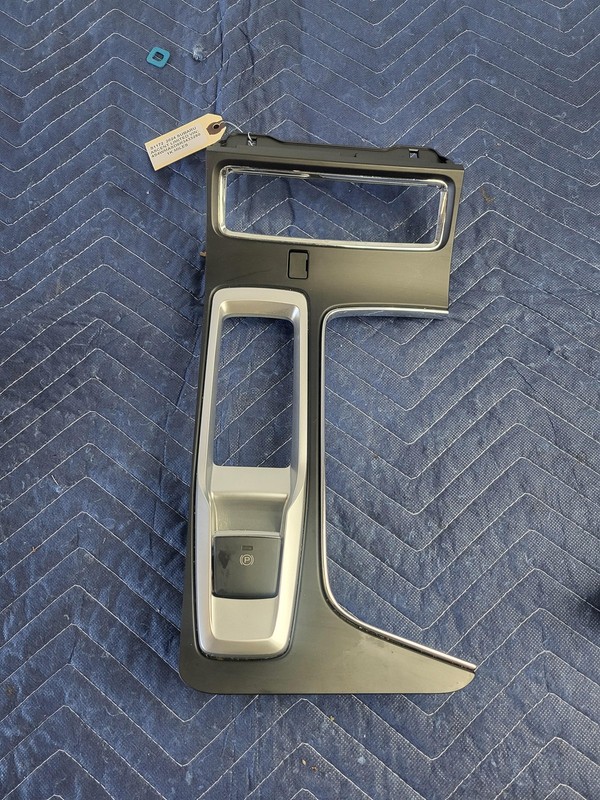 Used Oem Subaru Center Console Shifter Trim Bezel Panel for 2019-2025 Ascent