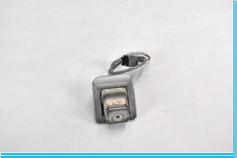 07-14 Mercedes W221 S550 CL63 AMG CL550 Rear View Backup Back Up Camera OEM