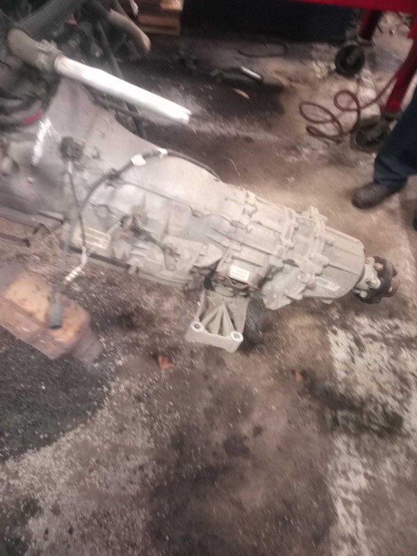 2010 Dodge Charger 3.5L Transfer Case Assembly OEM 04593838AC 110K Miles