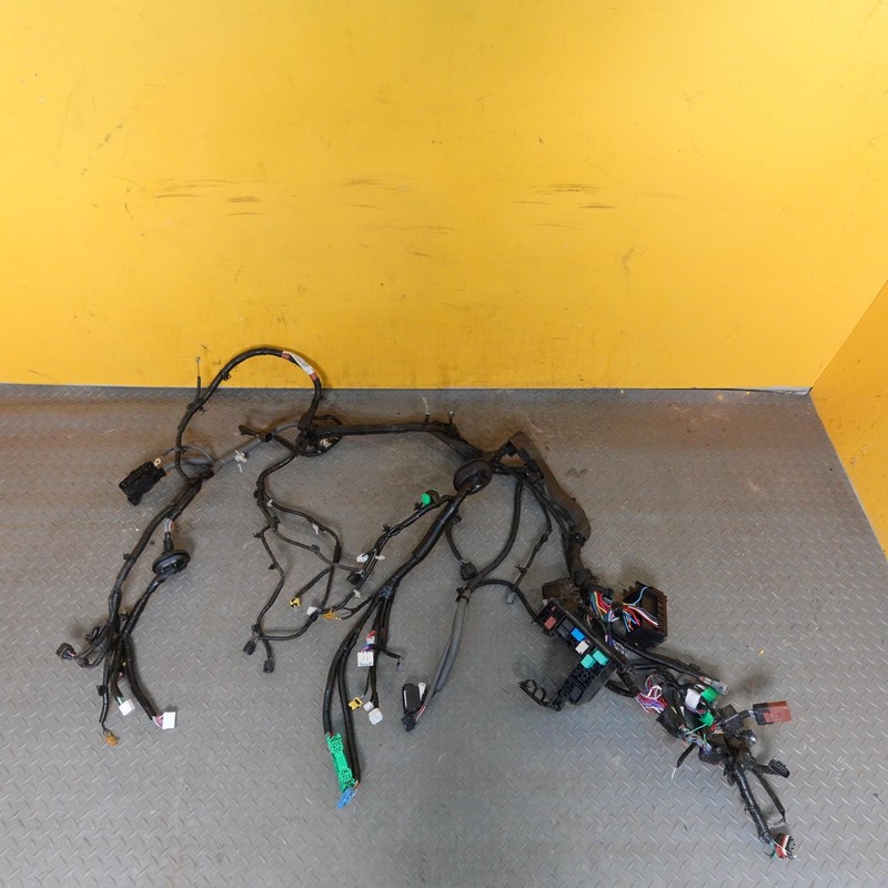 2022-2025 HONDA CIVIC Engine Bay Wire Wiring Harness W Fuse Box Oem 3220at23 Cut