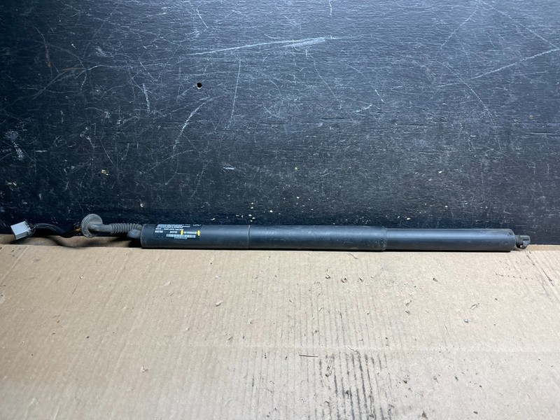 2014 Jeep Cherokee Left Rear Liftgate Rod Support Strut OEM u9347 DG