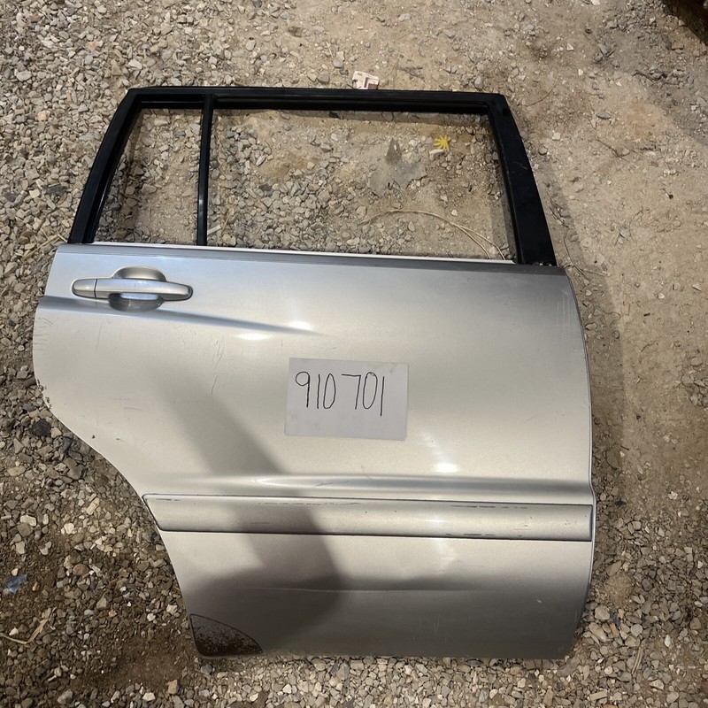 TOYOTA HIGHLANDER 2005REAR RIGHTSIDE DOOR SHELL SKIN FACTORY Gray