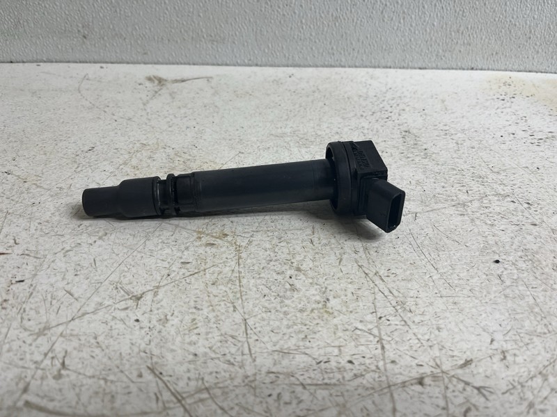 2010-2017 Toyota Camry Engine Coil Ignitor 1 Oem