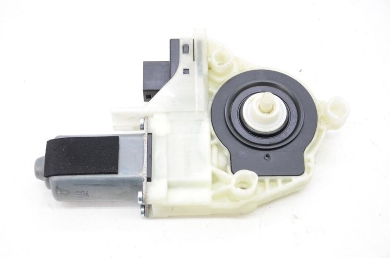 2010-2016 Porsche Panamera 970 4.8L Driver Left Power Window Motor 0536011002