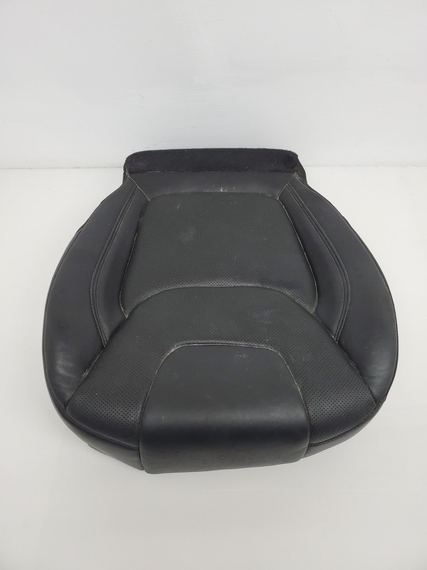 Front Right Seat Lower Cushion Cover 2019 Jeep Cherokee 6SS96LT5AA 2020 - 2022