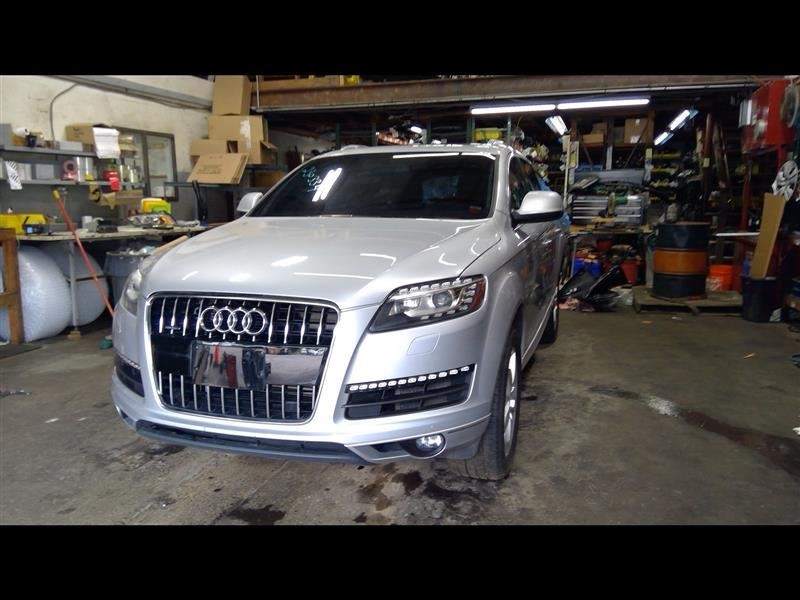 Wash Reservoir Fits 10-15 AUDI Q7 1172426
