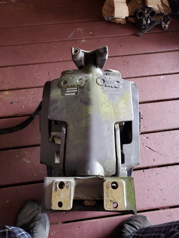1993 Johnson EvinrudePower Tilt & Trim 175 Hp model #J175GLETG