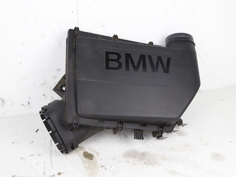 11-17 BMW F06 F10 F12 F13 535I 640I INTAKE AIR CLEANER FILTER HOUSING MUFFLER