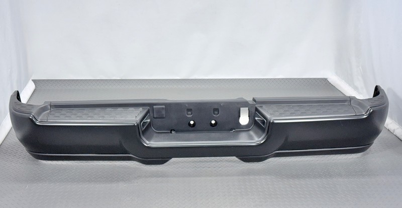 ✅ 2019-2026 RAM 2500 3500 OEM REAR STEP BUMPER ASSEMBLY w/ PAD LIGHTS Black