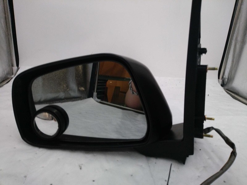 2012 Nissan Frontier Left Door Mirror Assembly Grey OEM 600227 90K Miles