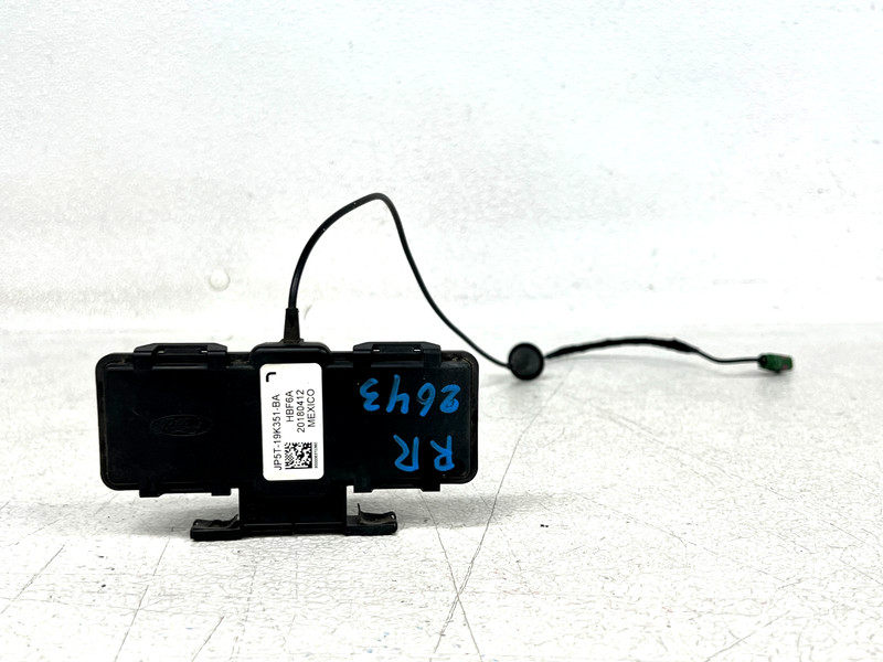 ⭐2018 LINCOLN MKZ REAR RIGHT SIDE BUMPER ANTENNA SENSOR MODULE UNIT OEM LOT2643